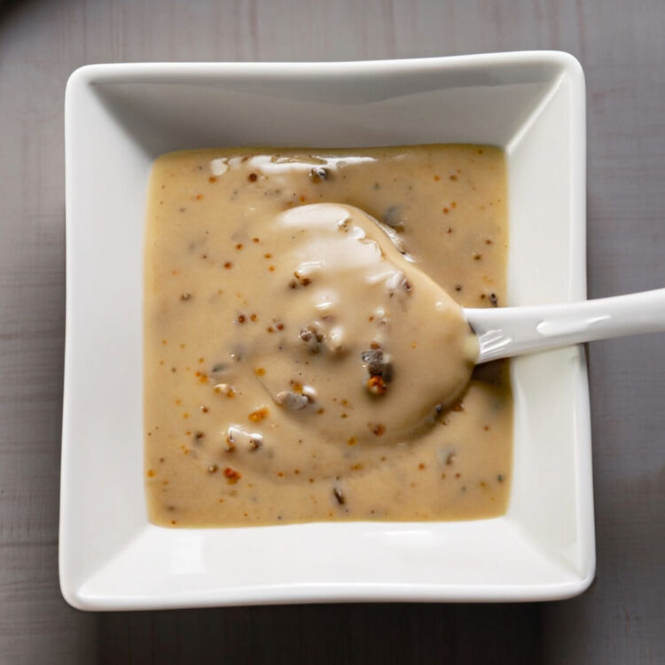 Creamy Peppercorn Sauce Recipe For Rich And Favorable Taste